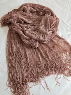 フリンジ付き透かし編みストール 濃いピンク