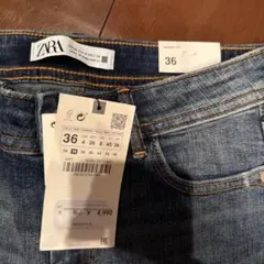 新品未使用ZARA スキニーフィットデニムパンツ 36サイズのサムネイル