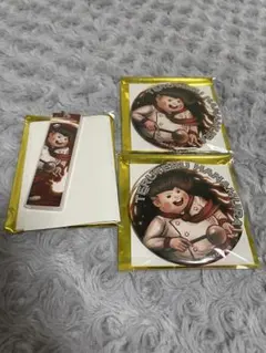 ダンガンロンパ 15周年 記念展 箔押し スクエア 缶バッジ 花村 輝々
