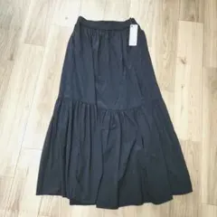 GU ティアードフレアロングスカート