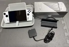 ROG Ally ゲーミングデバイス ホワイト　AMD Ryzen™ Z1