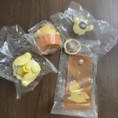 カプセルトイ　ポムポムプリン