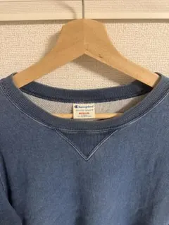 インディゴカラー Champion 前Vスウェット