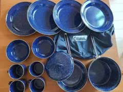 美品　Coleman コールマン ホーロー食器セット マグカップ 鍋　フライパンのサムネイル