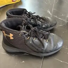 Under Armour バスケットボールシューズ ブラックのサムネイル