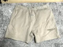 ESSENTIALS ベージュ ショートパンツ L