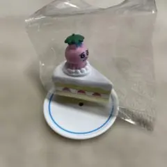 おぱんちゅうさぎ　ガチャガチャ　yummy ショートケーキ