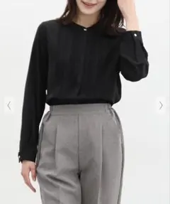 【Honeys】【GLACIEA】ピンタックブラウス　BLACKＬサイズのサムネイル