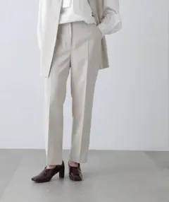 N. Natural Beauty Basic テーパードパンツ スラックス