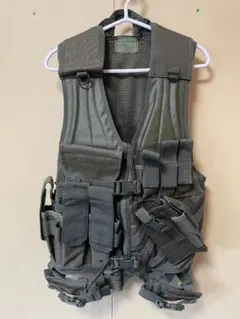 タクティカルベスト 個人装備