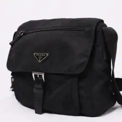 Item thumbnail for item 56e1e887-aaa6-49f8-aa8d-033907f79dc3