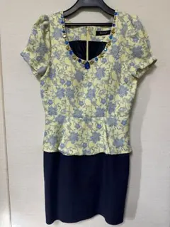美品⭐︎キャバクラ　ドレス　ペプラム　ミニ丈　花柄　ミニドレス　イエロー