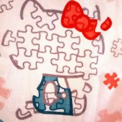 【未使用】SANRIO　ハローキティ パズルデザインタオル　フェイスタオルのサムネイル