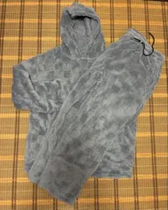 モコモコ　グレー フリース ルームウェアセット　美品　送料込