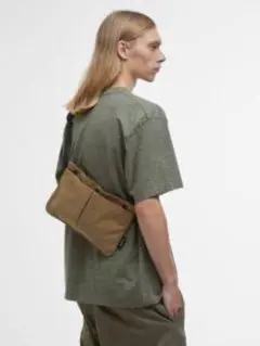 2026年最新】Barbour メンズ ショルダーバッグの人気アイテム - メルカリ