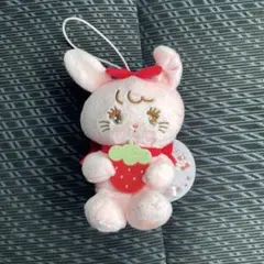 mikko illustrationいちごマスコットぬいぐるみ キャミー