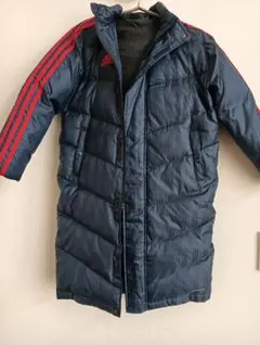 adidas ネイビー レッド ダウンコート 130cm