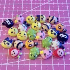 ネイルパーツ☆25個☆たまごっちミックス