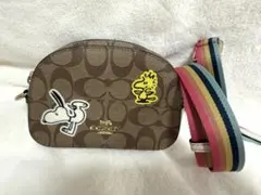 COACH コーチ CCB823 スヌーピーコーチ X ピーナッツコラボ COACH コーチ CCB823 スヌーピーコーチ X ピーナッツコラボ - メルカリ