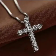 ジルコニアダイヤモンド クロス ネックレスダイヤモンド ネックレス 十字架