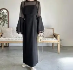 新品未使用タグ付　LAUIR フレアスリーブボレロスリットキャミワンピース　М