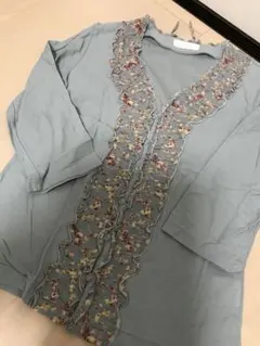 ★未使用　インゲボルグ 花模様　フリル　カットソー　Mサイズ　日本製