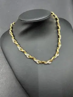 美品✨ニナリッチ、パールモチーフ＆ラインストーンレディース 