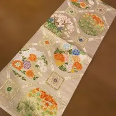 和風テーブルランナー　79花柄刺繍