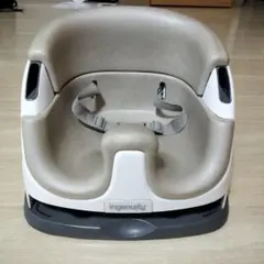 ingenuty ベビーチェア グレーベージュ