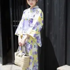 高山直子★浴衣・帯•下駄の3点セット ★la balance薄いピンク 花柄 高山直子☆浴衣・帯•下駄の3点セット ☆la balance薄いピンク 花柄