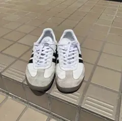 adidas SAMBA OG ホワイト ブラックのサムネイル