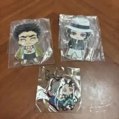 鬼滅の刃　アクリルキーホルダーとラバーキーホルダー