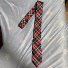 チェック柄ネクタイ 赤、黒