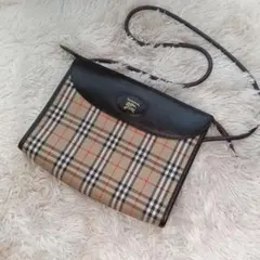 BURBERRY　バーバリー　ショルダーバッグ　ブラウン　ノバチェックのサムネイル