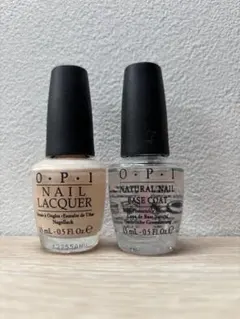 OPI ネイルラッカー＆ベースコート 2本セット