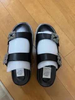 美品Emma Francis フラット ダブルベルトサンダル　LL ブラックのサムネイル