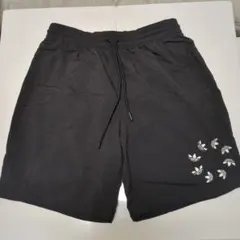 adidas ブラック M　水陸両用 ショートパンツ