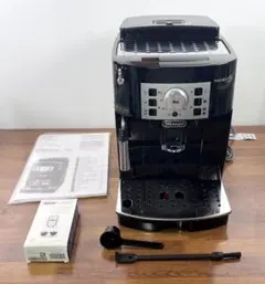 デロンギ マグニフィカS ECAM22112Bのサムネイル