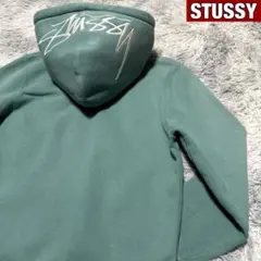 ステューシー パーカー プルオーバー ビッグ刺繍 フードロゴ グリーン