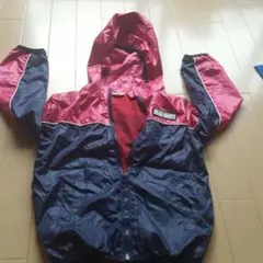 ☆ナイロンパーカー　１１０㎝☆