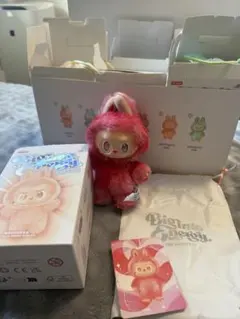 ラブブ エナジー 赤