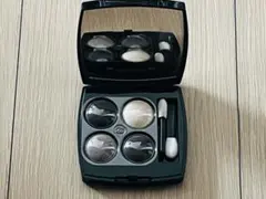 【未使用】CHANEL LES 4 OMBRES 43 MYSTÈREのサムネイル