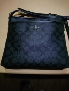 COACH ブラック ショルダーバッグ