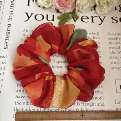 ハンドメイドシュシュ☆赤オレンジ花柄