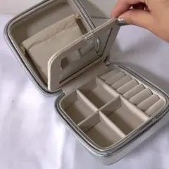 ジュエリーボックス 携帯用 ミラー付 アクセサリーケース シルバー 宝石箱