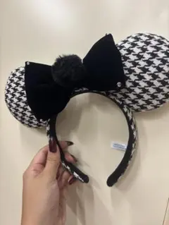 ディズニー カチューシャ 白黒 千鳥柄