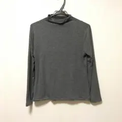 ハルメク　ハイネック長袖カットソー　グレー　灰色