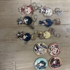 アクキーと缶バッチ