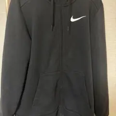 Nike ブラック フルジップ パーカー