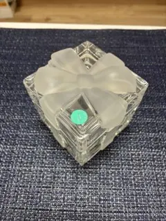 美品 Tiffany&Co. ティファニー ホリデー 陶器製 小物入れ - メルカリ